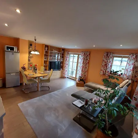 Abendrot Apartment *